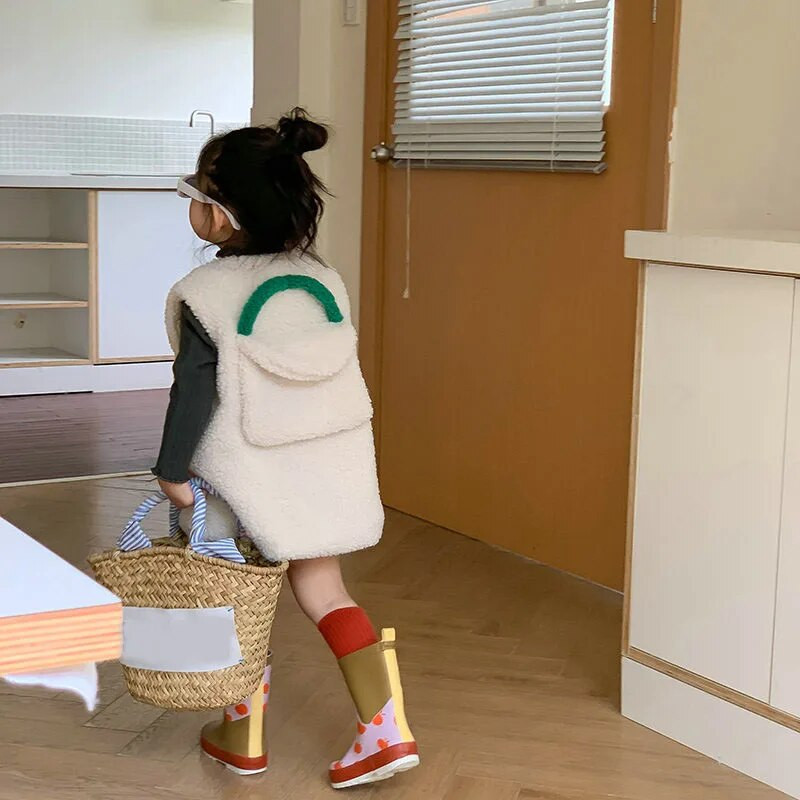 Nauja rudens rudens mergaičių liemenė, žieminė ėriuko vilnos viršutinė pliušinė vidinė kuprinė, individualaus dizaino kūdikiams, patogus ilgas viršus