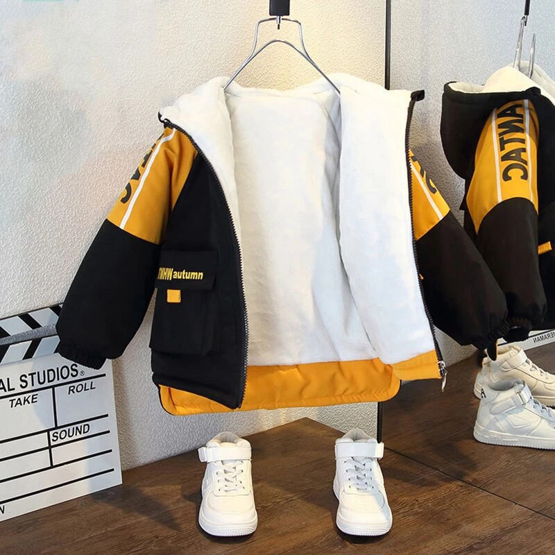 1–9-aastased poisilapsed väikelapse mantel, talvine soe kostüüm kapuutsiga lukuga jope Laste kirjamustriga jakk Noortele pargiriided