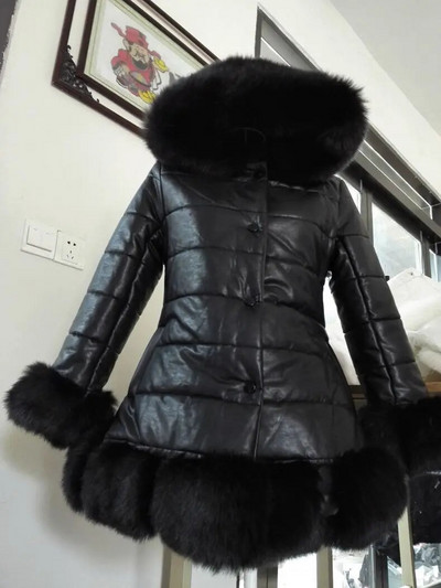 2023 m. žiemos vaikams mergaičių PU odos kratinys dirbtinio lapės kailio apykaklė pūkinė striukė Vaikiškas storas šiltas gobtuvas Parkas Viršutiniai drabužiai W31