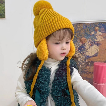 Зимна бебешка плетена шапка с ушанки Едноцветна шапка с помпон Шапка Деца Момче Момиче Дебели топли плюшени шапки за защита на ушите Боне