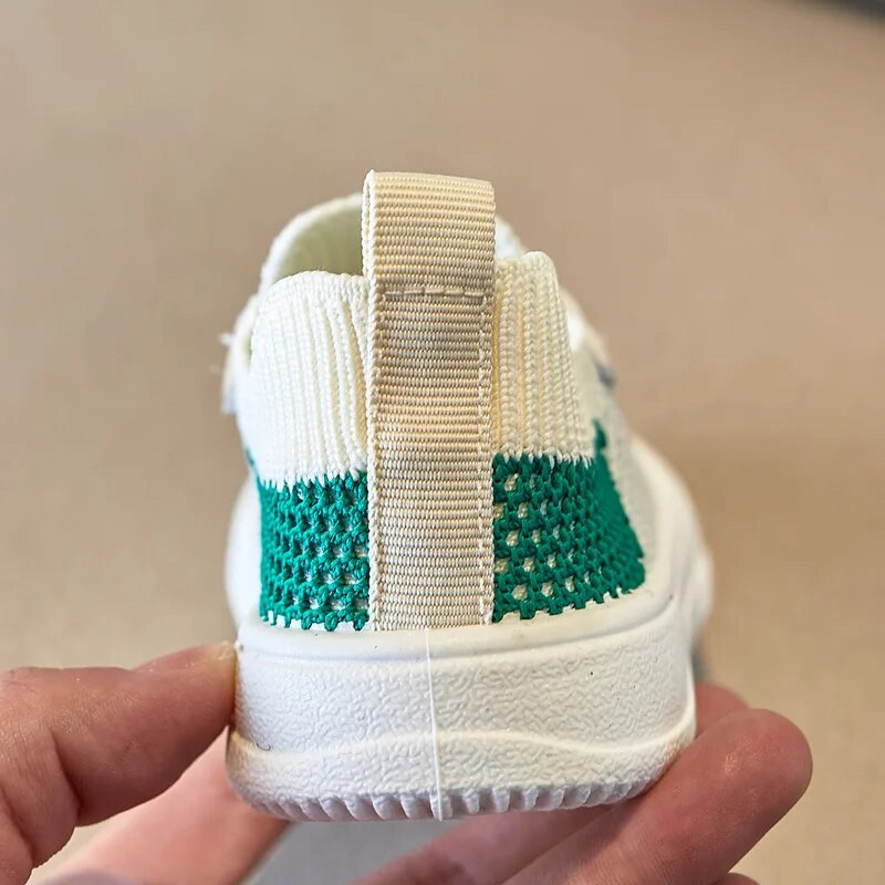 Berniukų laisvalaikio batai mergaičių sportiniai bateliai 2023 m. vasaros vaikų darželis Vaikų kambariniai batai kvėpuojantys tinkliniai sportiniai batai vaikams, 21-28 dydis