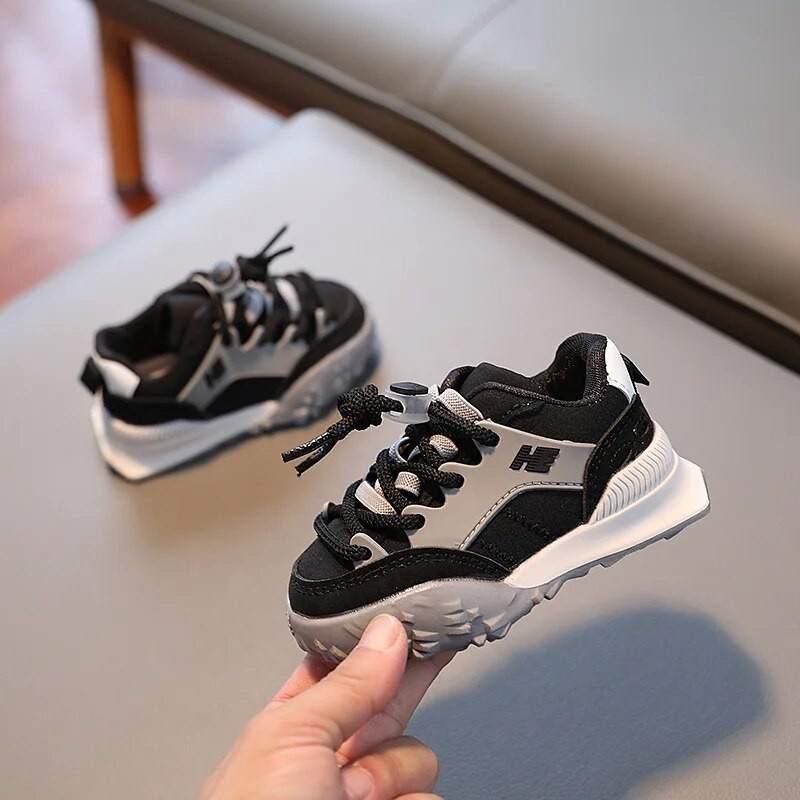 2023 m. nauji vaikiški sportiniai bateliai kūdikiams berniukams tinkliniai kvėpuojantys lauko batai mažiems mergaitėms, laisvalaikio bėgimo bateliai vaikams 21–30 m.