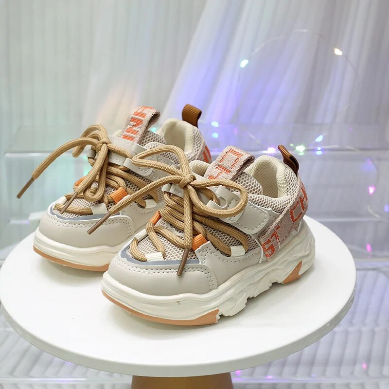 CAPSELLA KIDS Αθλητικά Παπούτσια για Αγόρια Μόδα Αθλητικά Παπούτσια 1-6 Y για κορίτσια αναπνεύσιμα υπαίθρια καθημερινά παπούτσια Παιδικά αθλητικά παπούτσια για τρέξιμο