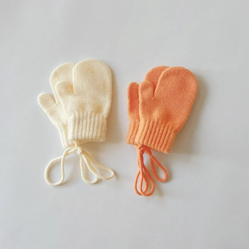 Žieminės megztos vaikiškos pirštinės su virvele Naujos Korėjos kietos mergaitės berniuko pirštinės pirštinės Kūdikiui mažyliui, lauko vėjui atsparios pirštinės