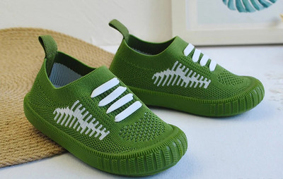 Dječja obuća Pletena tkanina Bosonogi dječaci Tenisice Riblja kost Slip on Široki prsti Djevojčice Ležerne neklizajuće mekane potplate Nova djeca SandQ Baby