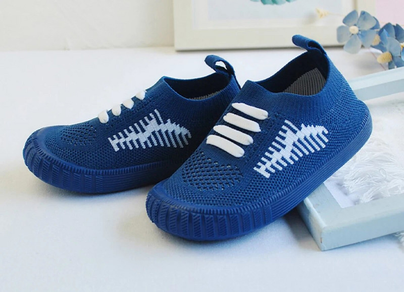 Dječja obuća Pletena tkanina Bosonogi dječaci Tenisice Riblja kost Slip on Široki prsti Djevojčice Ležerne neklizajuće mekane potplate Nova djeca SandQ Baby