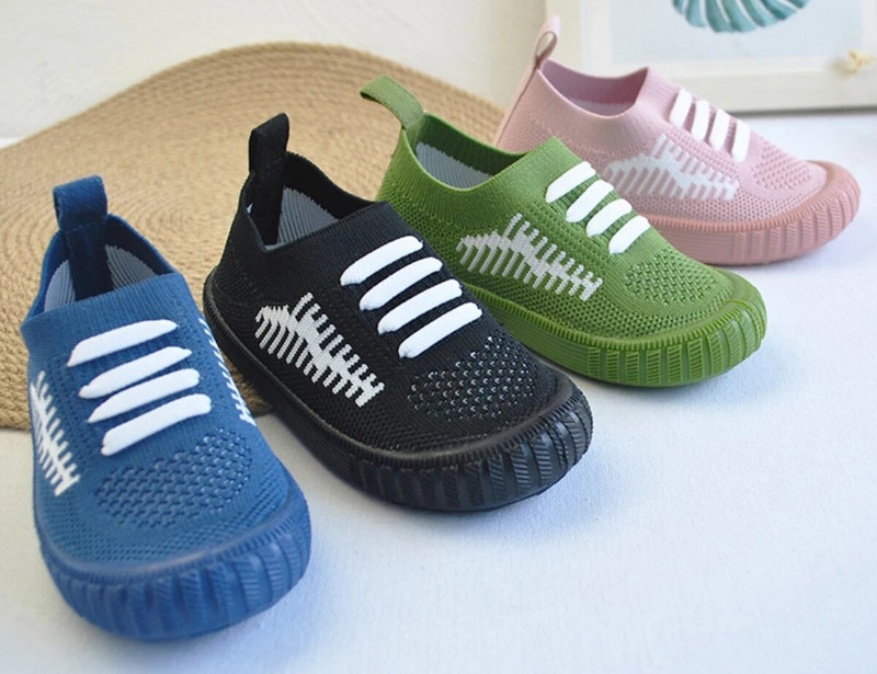 Dječja obuća Pletena tkanina Bosonogi dječaci Tenisice Riblja kost Slip on Široki prsti Djevojčice Ležerne neklizajuće mekane potplate Nova djeca SandQ Baby