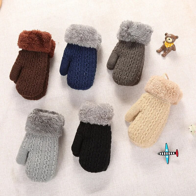 1-3 годишни детски ръкавици Двупластова плетена вълна плюс кадифе с дебело висящо деколте Зимни деца за поддържане на топлината на открито