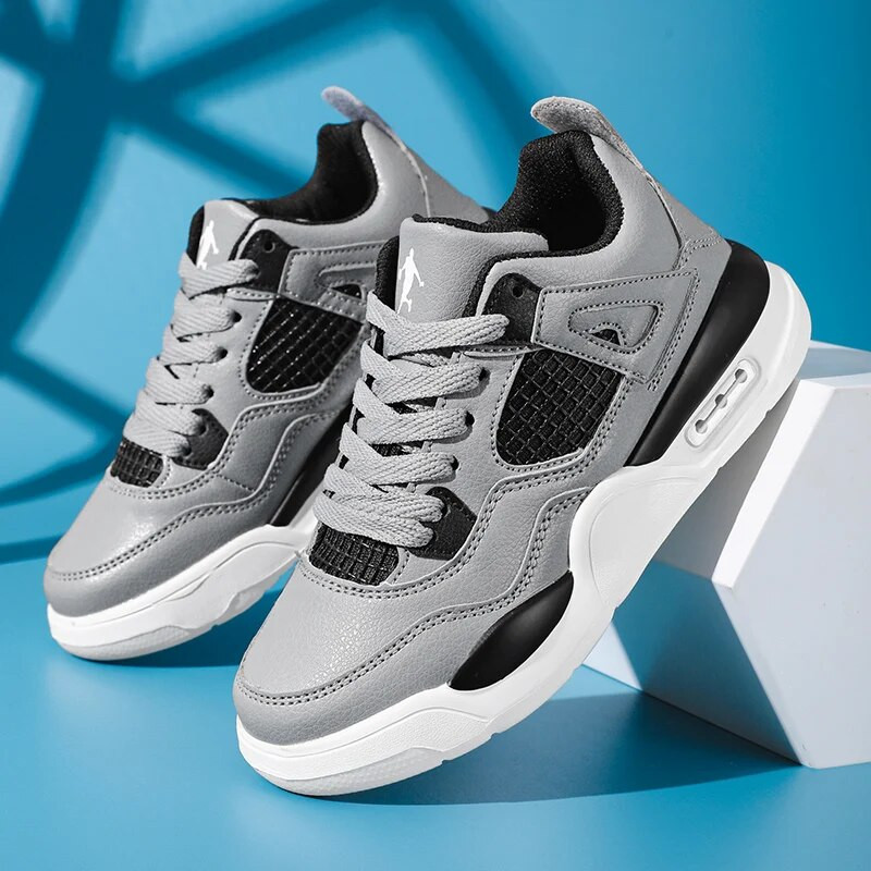 Vaikiški sportiniai bateliai berniukams Balta madingi plokščiapadžiai čiuožimo batai vaikams sportiniai tenisas nuo 6 iki 12 metų odiniai laisvalaikio sportbačiai berniukams