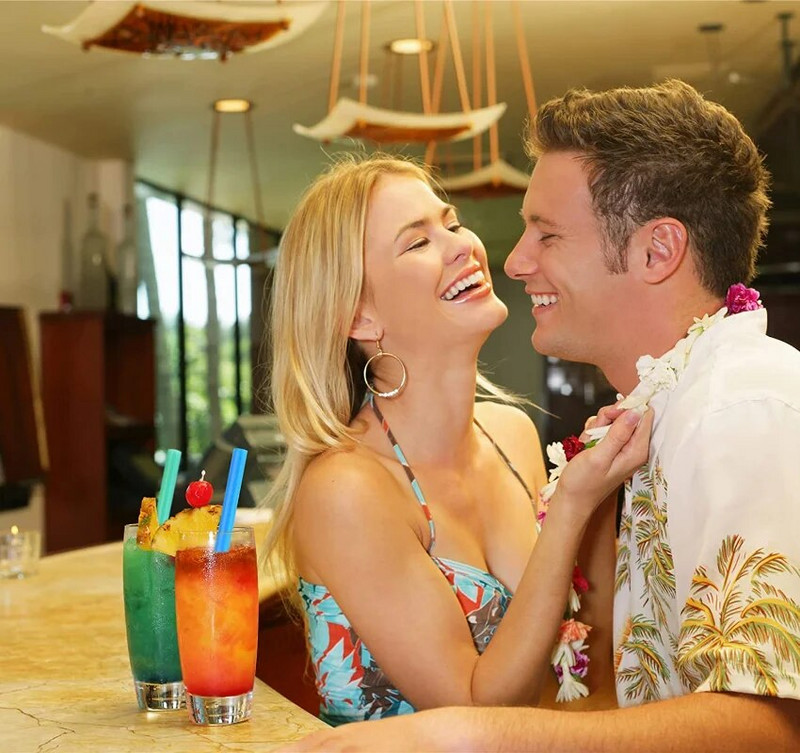 100 vnt spalvingi plastikiniai vienkartiniai dideli geriamieji šiaudeliai, skirti perlų burbulų pieno arbatai kokteilių gėrimų vakarėliams reikmenys Baro priedai