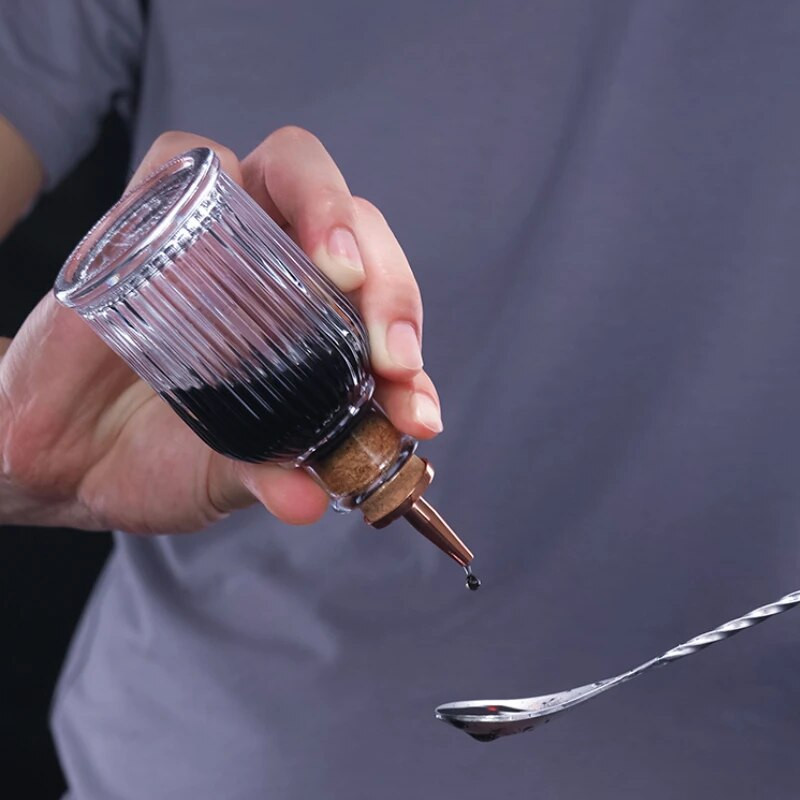 Zátka na fľašu Bitter Essence, kvapkadlo na alkohol, vrchnáky Dash, zátka na fľašu Bitter, uzáver na fľašu Bitter, dekorácia fľaše Bitter, barové náradie.