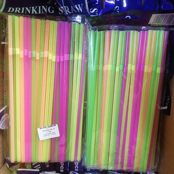 100-600 бр. Флуоресцентни цветни пластмасови сламки за пиене на коктейл Rietjes за парти в бара Пластмасови сламки Кухненски прибори