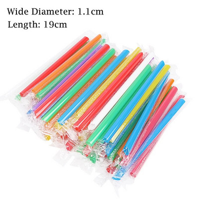 100 vnt. platūs dideli vienkartiniai šiaudeliai Spalvingi plastikiniai gėrimo šiaudeliai Vestuvių vakarėlis Gimtadienis Pieniškos arbatos sulčių šiaudelių batonėlio priedai