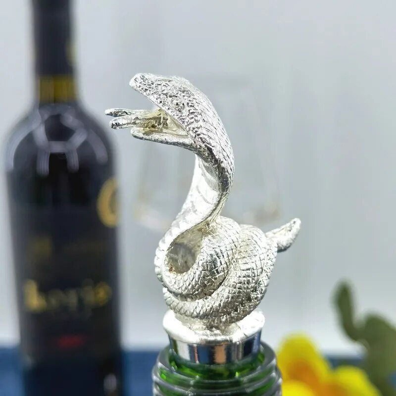 Anotacija Kūrybinis gyvatės vyno kamštis Cinko lydinio vyno butelis Laikyti šviežią kamštelį Baras Įrankiai Dekoracijos Vyno burna