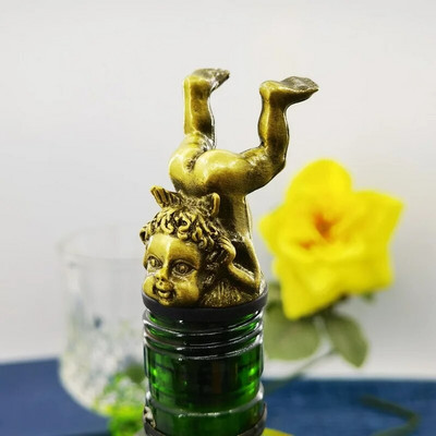 New Urine Boy Wine Pourer Bottle Stoppers Champagne Liquor Pourers Bar Accessories Bartender Tool Wine Accessories