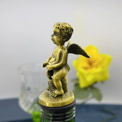 New Urine Boy Wine Pourer Bottle Stoppers Champagne Liquor Pourers Bar Accessories Bartender Tool Wine Accessories