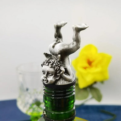New Urine Boy Wine Pourer Bottle Stoppers Champagne Liquor Pourers Bar Accessories Bartender Tool Wine Accessories