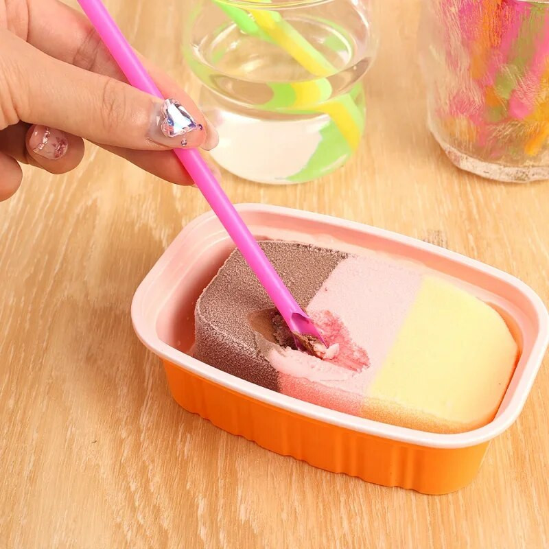 100 vnt. šaukštų šiaudelių dvejopo naudojimo geriamojo kokteilio šiaudeliai įvairiaspalviai šiaudiniai šaukštai, skirti pasidaryk pats vakarėliui, barui klubui virtuvės gėrimo reikmenims