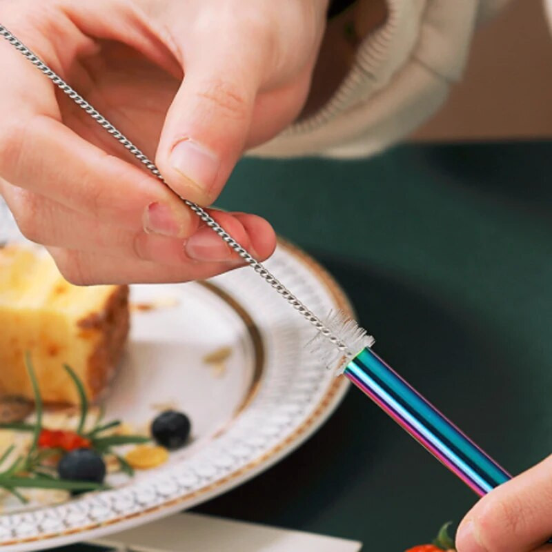 215 mm * 6 mm / 265 mm * 6 mm daugkartinio naudojimo geriamasis aukštos kokybės 304 nerūdijančio plieno metalinis šiaudelis su švaresniu šepetėliu kavos puodeliams