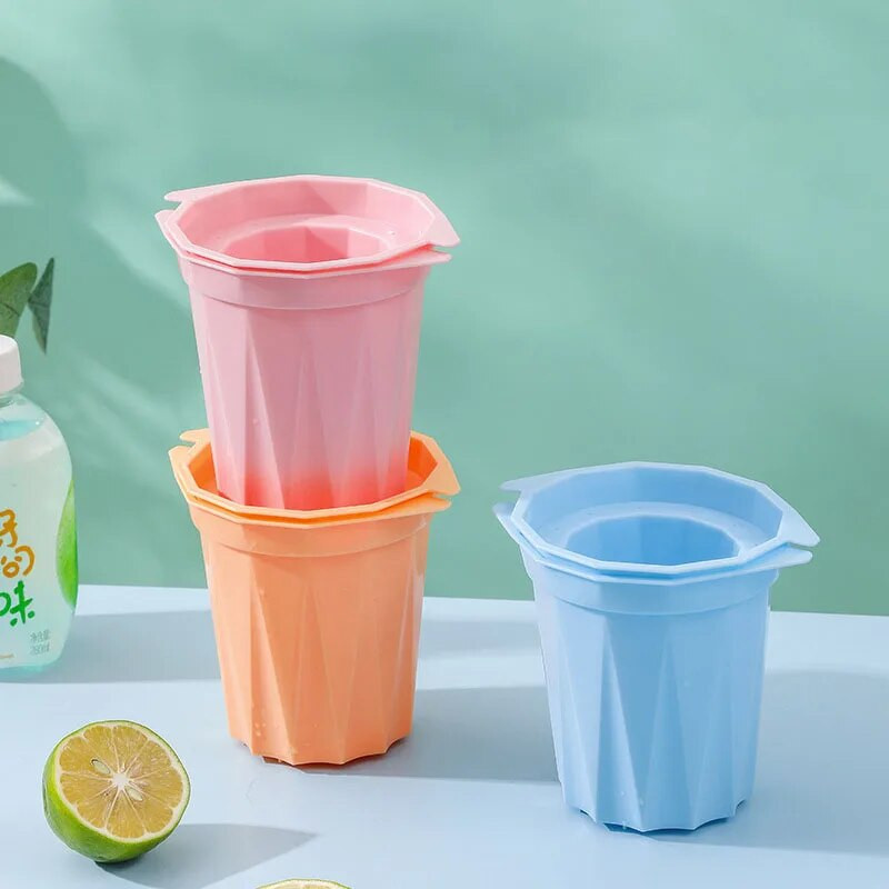 Ledo puodelio forma Creative ledo puodelių gaminimo mašina vasaros šaldytų gėrimų puodeliai plastikiniai ledo kubelių formų padėklai virtuvės šaldytuvas „pasidaryk pats“ ledo puodelio forma
