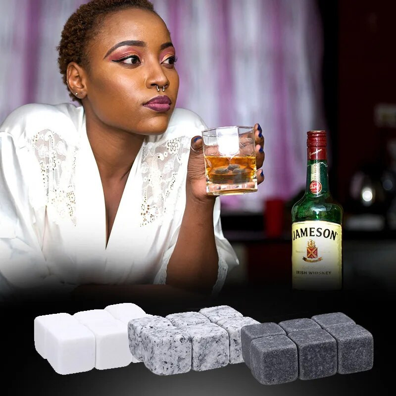 6 vnt Viskio akmenukai, gurkšnojantys ledo kubelius, aušintuvą Daugkartinio naudojimo viskio ledo akmuo Viskis Natūralūs akmenys Baro Vyno aušintuvas vakarėliui vestuvių dovana