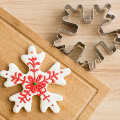 Ustensile pentru prăjituri de Crăciun cu fulgi de zăpadă Forme pentru tăietor de biscuiți Presă pentru glazură Set pentru ștampilere Unelte pentru decorarea torturilor din oțel inoxidabil