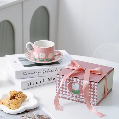 Vintažinis elegantiškas keraminis kavos puodelio ir lėkštės rinkinys Prašmatnus paukščių gėlių puodukas Namų popietės arbatos deserto padėklo dovanų dėžutė