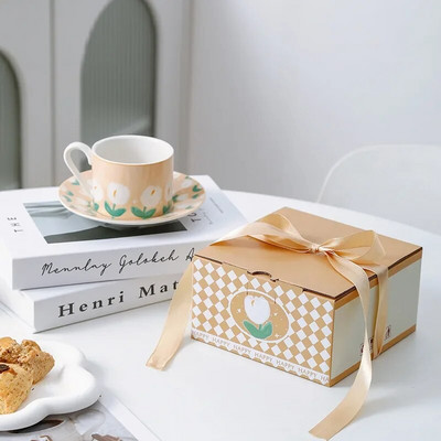 Vintažinis elegantiškas keraminis kavos puodelio ir lėkštės rinkinys Prašmatnus paukščių gėlių puodukas Namų popietės arbatos deserto padėklo dovanų dėžutė