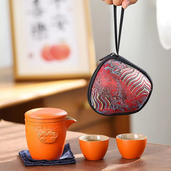 Пътуващ комплект керамични тенджери за чай с инфузер за чай 1 тенджера 2 мини чаши Китайска чаша за чай Gung Fu Преносима чанта за домашен офис Пикник на открито