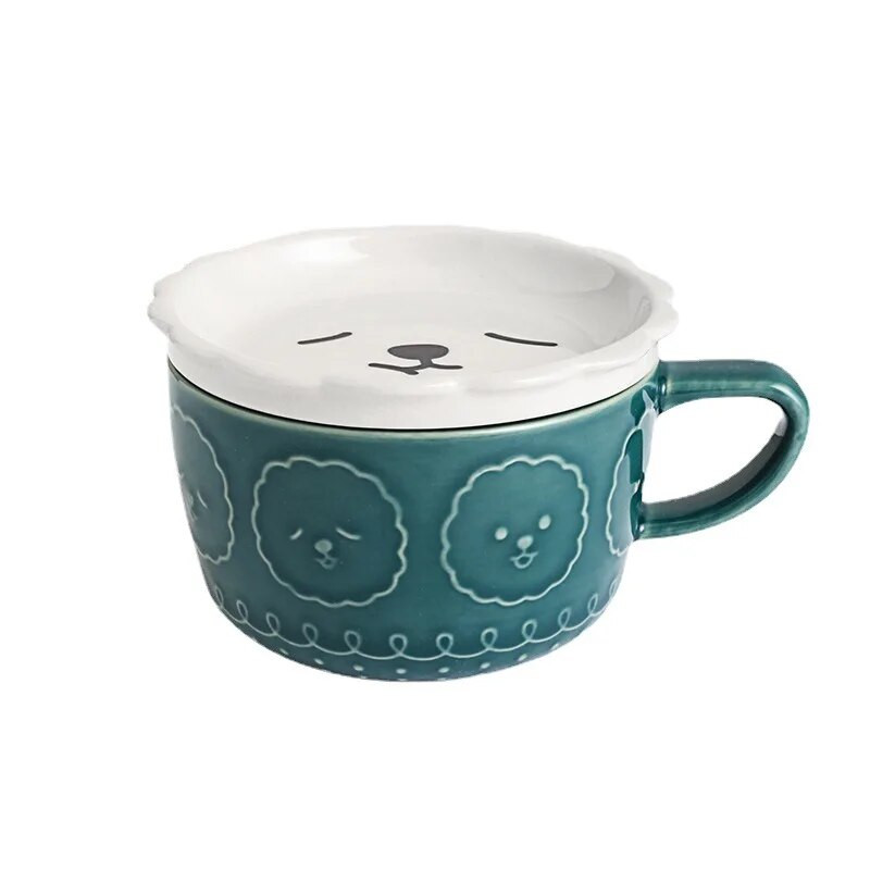 Simpatična mačka, keramička šalica za kavu, tanjurić, rukotvorine sa crtanim filmovima, šalica za mlijeko za doručak, reljefna šalica za kavu, pribor za popodnevni čaj