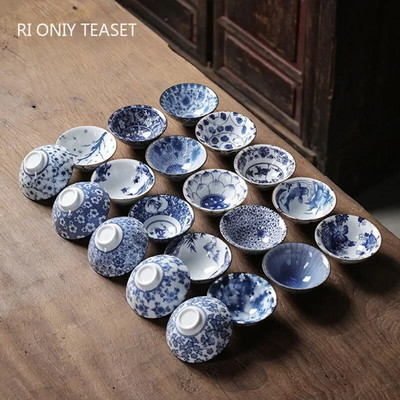 1 db Retro kék-fehér porcelán kúpos teáscsésze vízkőmentes, kézzel festett kerámia teástál utazási meditációs csészék teáskészlet