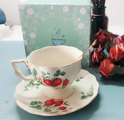 Europski vintage set šalica za kavu Keramička engleska šalica sa zlatnim rubom Francuski restoran Bar Žlica Šalica i tanjurić Šalica za čaj Kuhinjsko posuđe