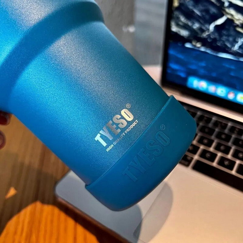 Προστατευτικό κάλυμμα μπουκαλιού ανθεκτικό αντιολισθητικό κάλυμμα κυπέλλου διαμέτρου 71-77 mm Μπουκάλι Tyeso με κάτω μανίκι σιλικόνης γενικής χρήσης