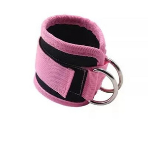 Kulkšnies dirželiai kabelių mašinoms Paminkštinti kulkšnies rankogaliai treniruotėms kojoms Pilnai reguliuojami ir kvėpuojantys kulkšnies rankogaliai 1vnt