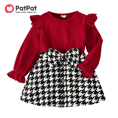 PatPat 2gab. Toddler Girl Ziemassvētku volānveida tekstūras T-krekls un Bowknot Design Houndstooth svārku komplekts