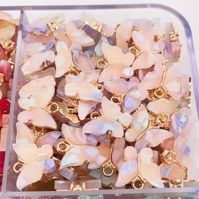 Nauji 16 spalvų Spalvingi mieli drugelių pakabukai „pasidaryk pats“ papuošalai, drugelių auskarai, papuošalų aksesuarai, didmeninė prekyba gyvūnų žavesiu