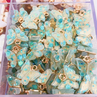 Nauji 16 spalvų Spalvingi mieli drugelių pakabukai „pasidaryk pats“ papuošalai, drugelių auskarai, papuošalų aksesuarai, didmeninė prekyba gyvūnų žavesiu