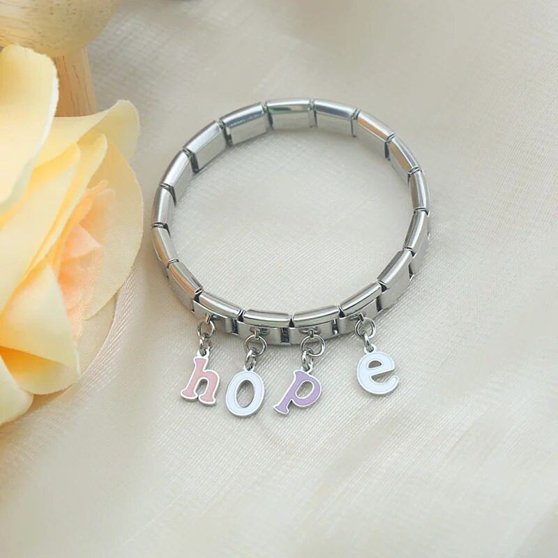 Hapiship 2024 Moterų Merginų Spalva Anglų AZ 26 Raidės Charm Itališkos Nuorodos Tinka 9mm Apyrankė Nerūdijančio plieno gamyba Papuošalai DJ865