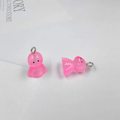 10 tk Kawaii jõulude lumememme võlusid armsad vaigust värvilised väikesed ripatsid kõrvarõnga jaoks võtmehoidja isetegemise ehete tegemise leiud C1357