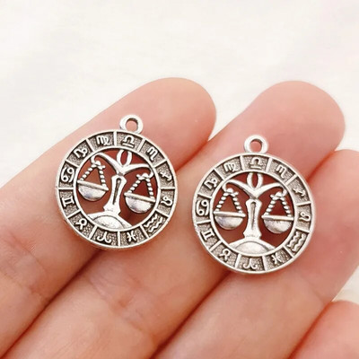 12 vnt sidabro spalvos 24x21 mm dvylikos žvaigždynų žavesio zodiako pakabukas, skirtas pasidaryk pats rankų darbo metalo astrologijos papuošalų kūrimo priedas