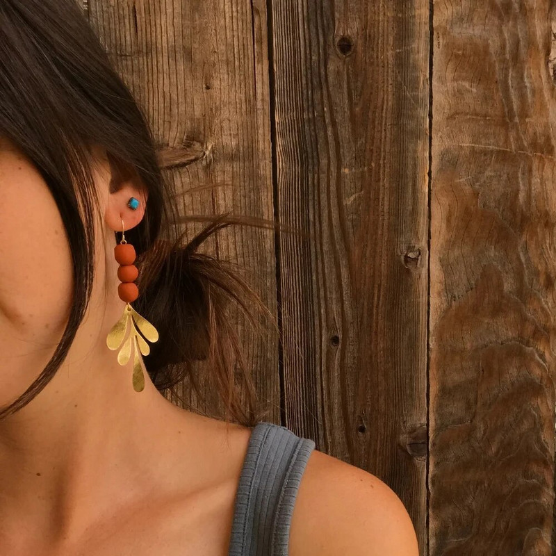 10 vnt žaliavinio žalvario lapinių vynmedžių pakabukas gėlių lapų pakabukas, skirtas pasidaryk pats, Boho lapai, auskarai, karoliai deivės hipių papuošalų kūrimas