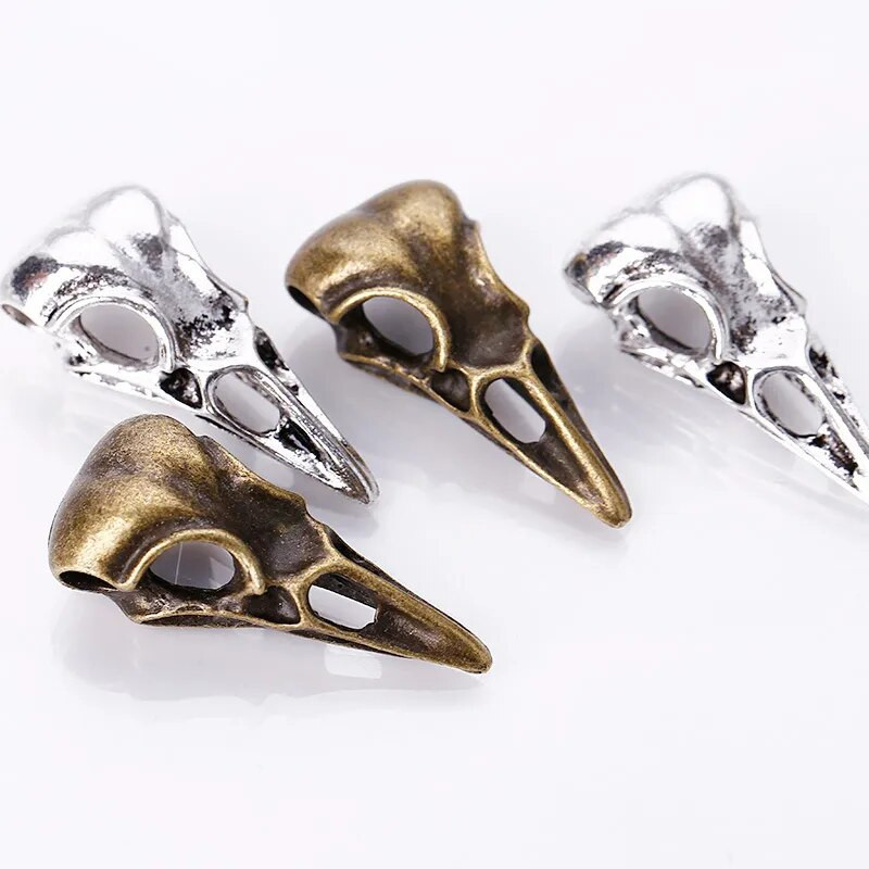 5 vienetų / partijos pakabukas „pasidaryk pats“ rankų darbo papuošalų lydinys, 3D tuščiaviduriai kaukolės paukščio galvos papuošalų priedai, papuošalai