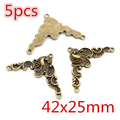 Νέα αντίκα επάργυρη επιμετάλλωση μπρούτζου με μεταλλικό σύνδεσμο Γούρια Κρεμαστό λουλούδι Vintage Μικρά γούρια DIY Κοσμήματα κολιέ Fidings