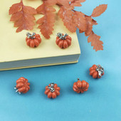 JeQue 10 τμχ Halloween Pumpkin Enamal Charms Φυτικά φυτικά τρόφιμα Μεταλλικό κρεμαστό σκουλαρίκι DIY Αξεσουάρ μόδας κοσμήματα