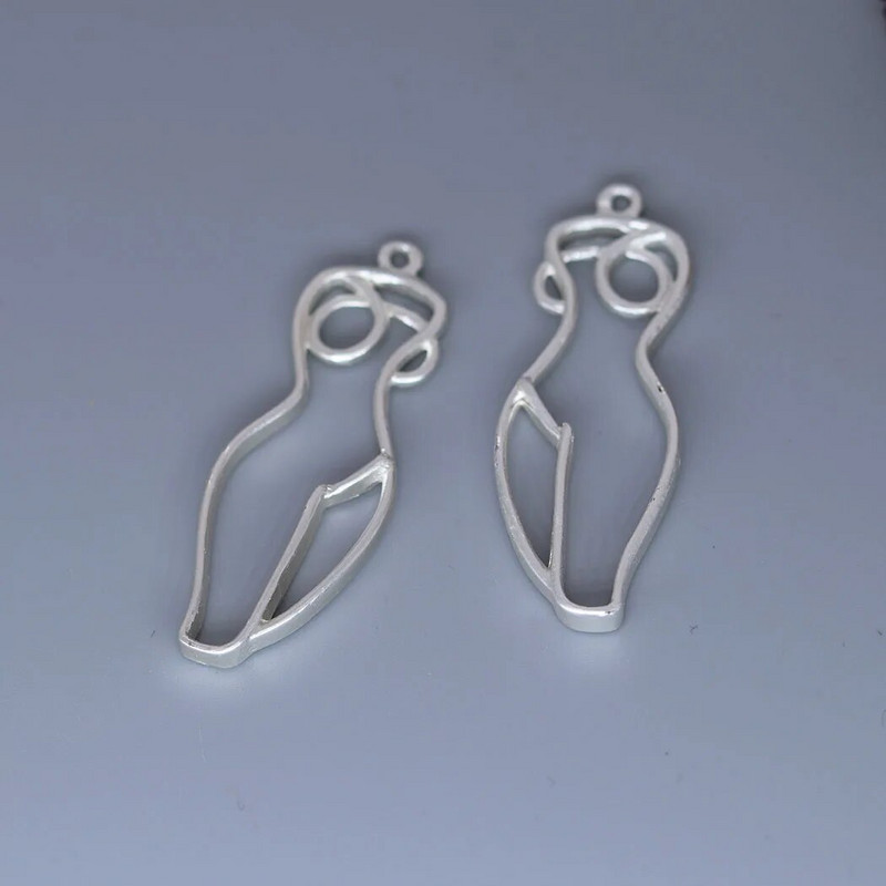 5 tk/partii alasti naiste keha kaelakee võlusid mood naiste lihtne alasti naine feministlik võluripats käsitsi valmistatud ehted