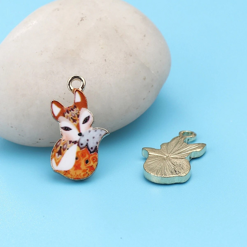 10 υπολογιστές Χαριτωμένο σμάλτο Fox Charms Χρυσό χρώμα κινουμένων σχεδίων Ζώο μεταλλικά μενταγιόν DIY βραχιόλι Κολιέ Κοσμήματα Making Findings 19mm x11mm