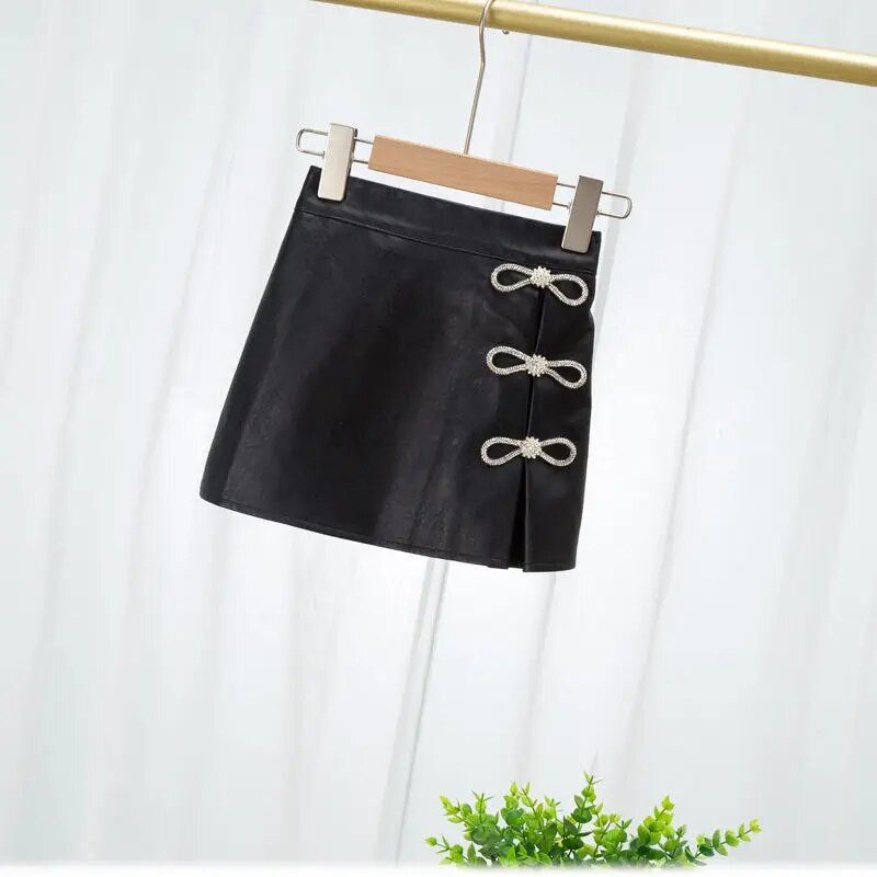 Vaikų mergaičių juodi PU odiniai sijonai cirkonio odiniai sijonai 2023 m. Nauji Vaikiški Smėlio spalvos Mieli Sijonai Paauglių mergaičių laisvalaikio sijonai