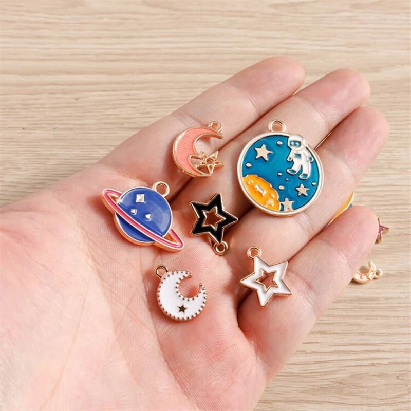 10 kom/lot Emajl Privjesci od legure emajla za izradu nakita Slatka mjesečeva zvijezda Sunčani privjesci Privjesak za DIY Ogrlice Naušnice Dodaci
