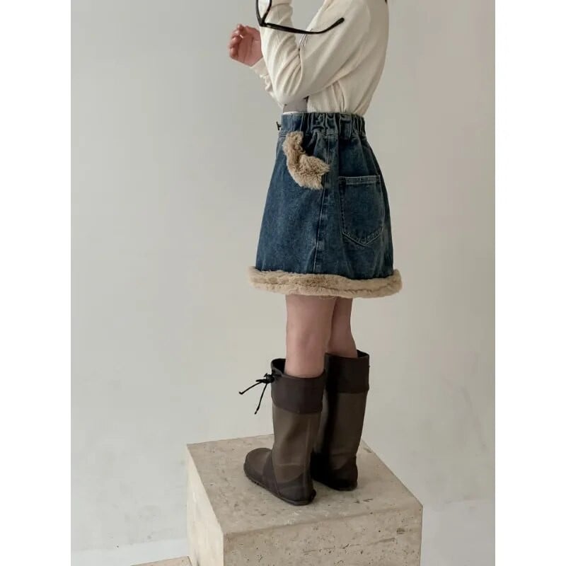 Traper suknja sa prošivenim šavovima za djevojke Nova zima 2023. u modnom korejskom stilu za djevojke, topla ležerna jednostavna suknja od baršuna visokog struka