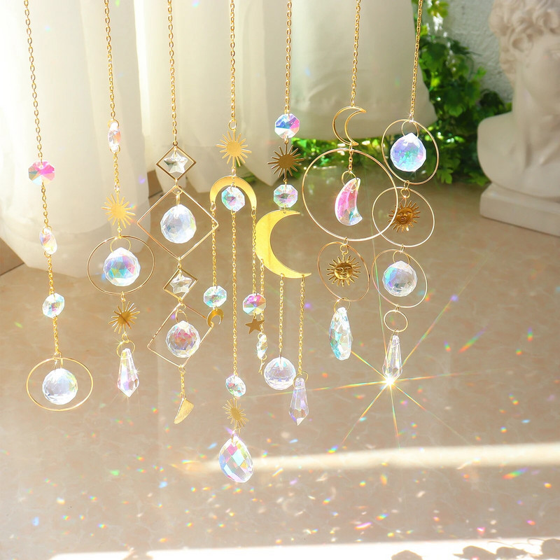 Graži spalvinga krištolinė saulės gaudyklė – puikiai tinka namų dekoravimui, Kalėdoms, vestuvėms ir kt.!